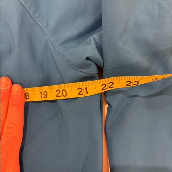 DC Blue Softshell Ski/Snowboard Jacket - Picture 8 of 16